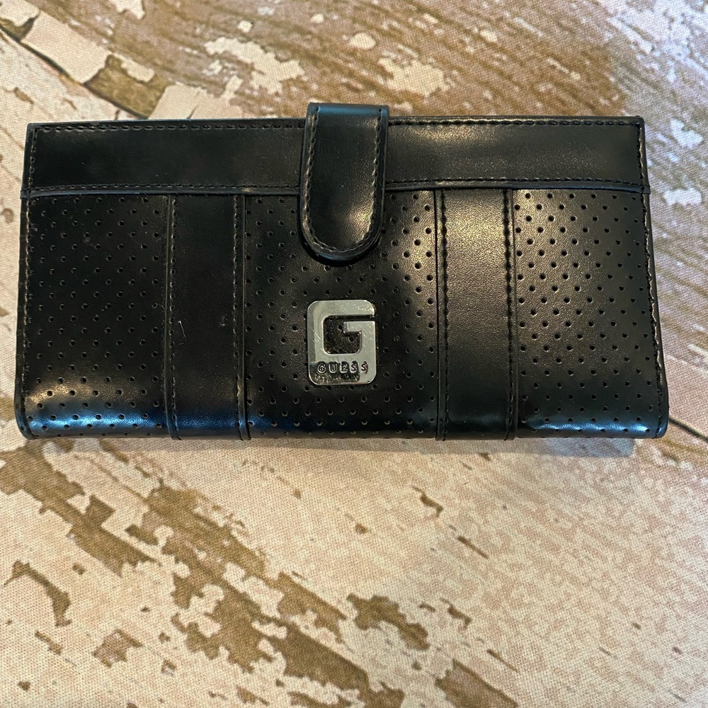 Guess Wallet